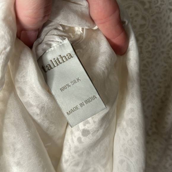 Talitha 100% silk blouse Anthropologie - Picture 10 of 10